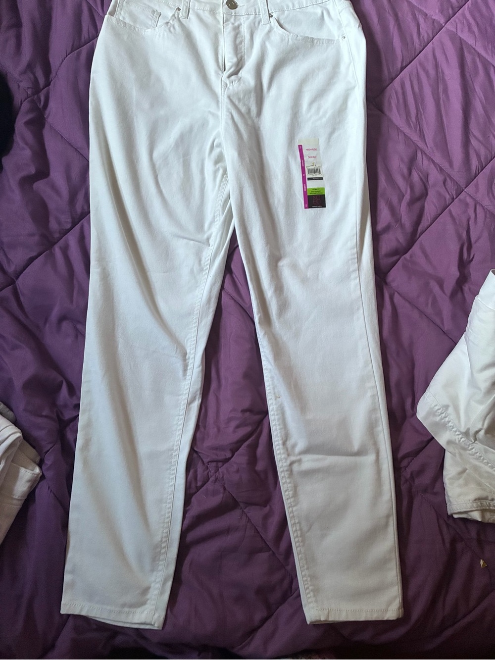 White Women's Stretch Jeans - Classic Fit